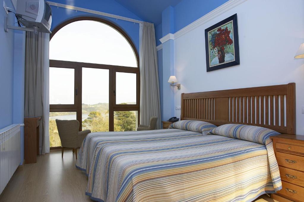 Hotel Azul De Galimar San Vicente de la Barquera Kültér fotó